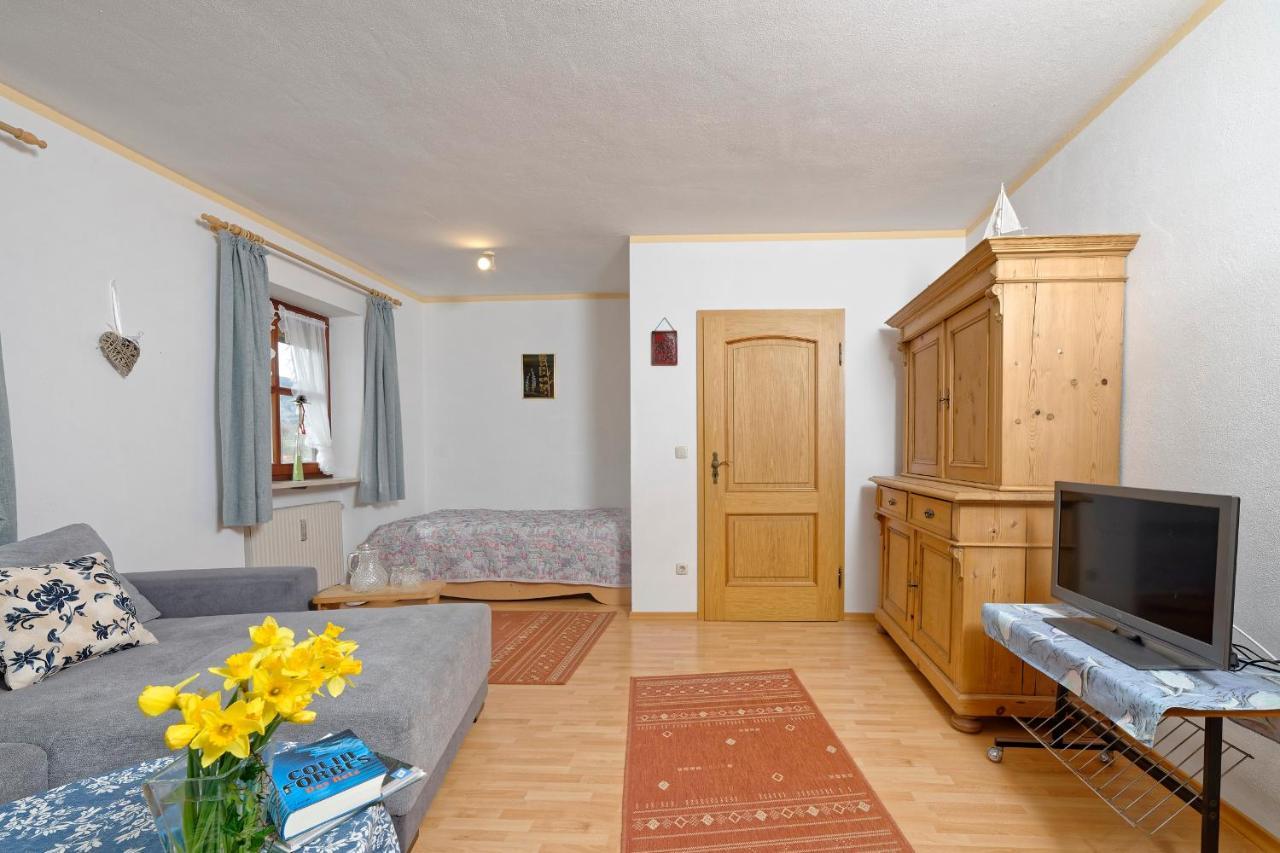 Gaestehaus Koyerbauer Boardinghouse Ашау-им-Химгау Экстерьер фото